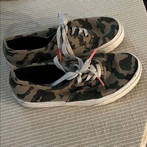 Vans Kids Camouflage Sneakers - Green and Black